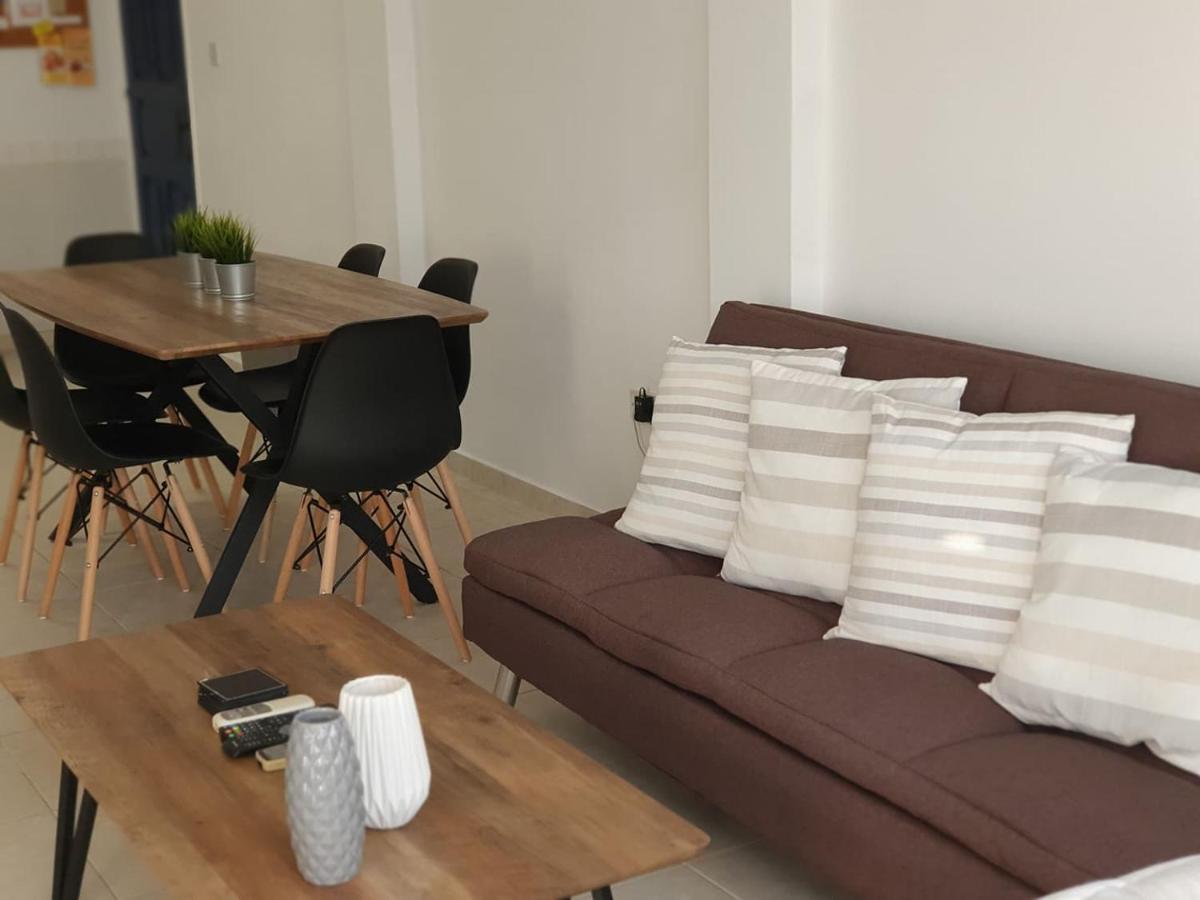 Central Gem - 10 Min Walk To The Sea, Harbor And Mall Paphos Exterior foto
